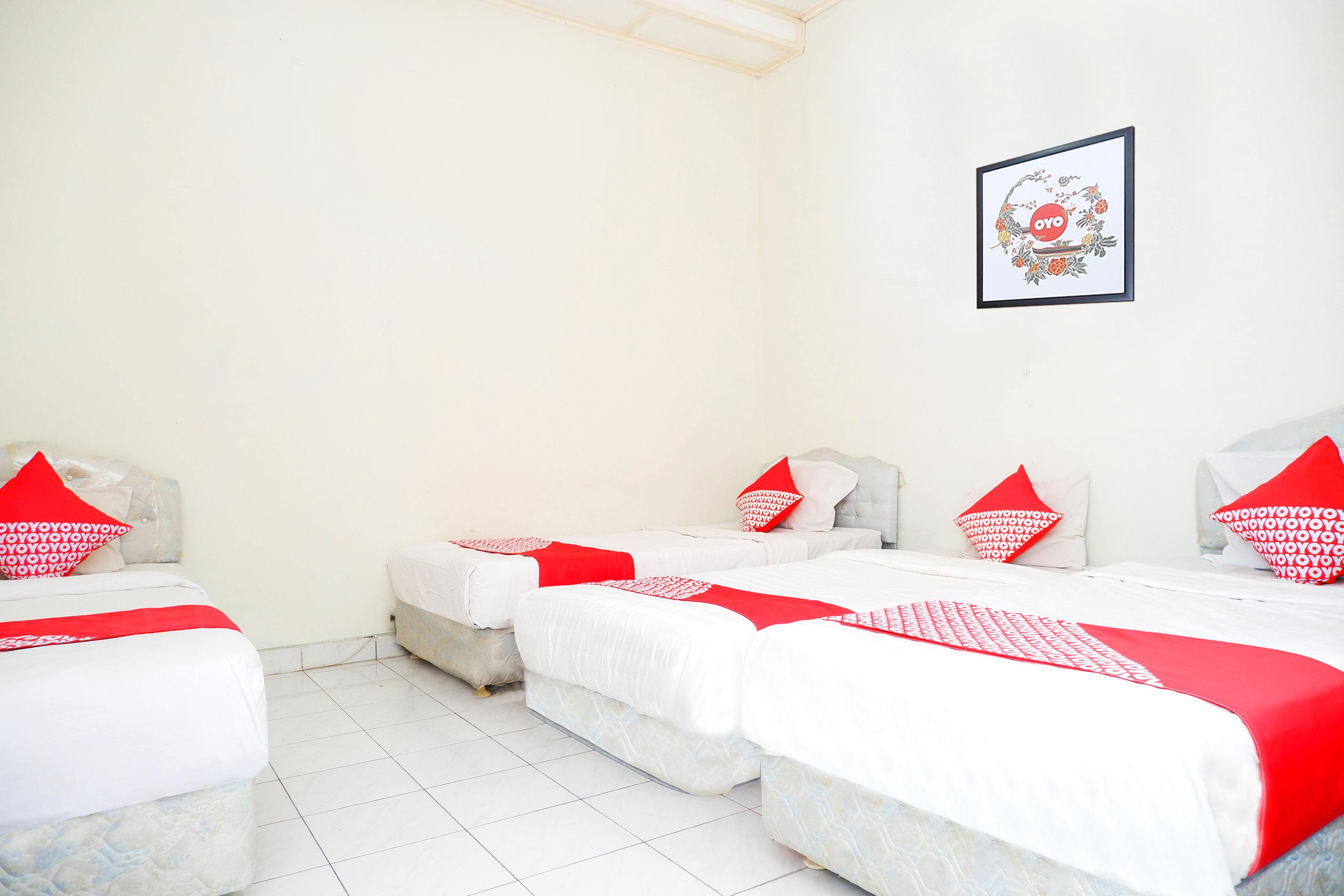 Oyo 1196 Hotel Pura Puspa Rosa Maguwo Bagian luar foto