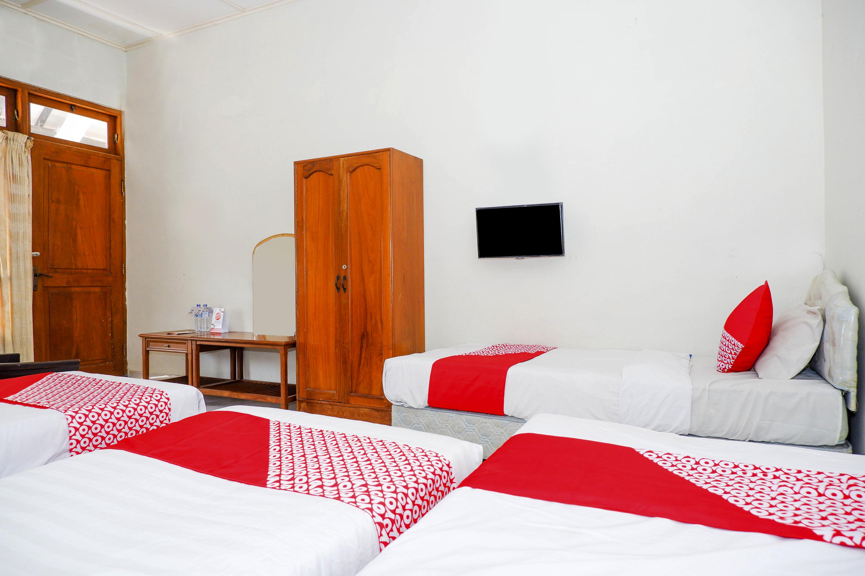 Oyo 1196 Hotel Pura Puspa Rosa Maguwo Bagian luar foto